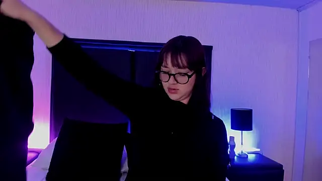 LilithBluum online show from 04/19/26, 04:08