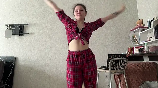 Emmiebutwihu online show from 05/04/26, 12:36