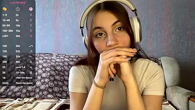 AlisaBloom online show from 03/19/26, 09:09