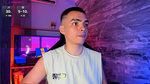 NicoKinggs  online show from 04/10/26, 01:07