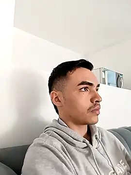 NicoKinggs  online show from 03/20/26, 12:17