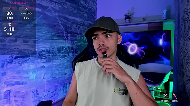 NicoKinggs  online show from 03/21/26, 12:53