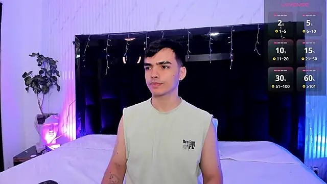 NicoKinggs  online show from 03/10/26, 01:37