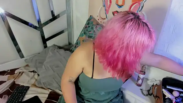 Sherry Boomm online show from 04/15/26, 08:53