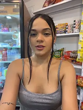 Bella-Ferrer online show from 06/03/26, 06:01