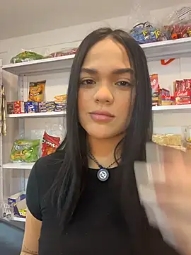 Bella-Ferrer online show from 06/25/26, 06:24