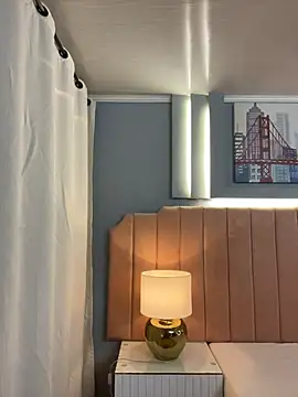 Bella-Ferrer online show from 03/11/26, 06:24