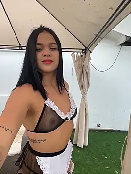 Bella-Ferrer online show from 03/10/26, 07:18