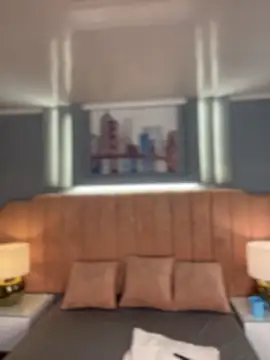 Bella-Ferrer online show from 04/11/26, 06:11