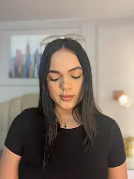 Bella-Ferrer online show from 04/24/26, 06:10