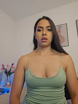 Victoria Evanss online show from 05/13/26, 10:17