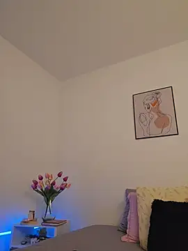 Victoria Evanss online show from 04/06/26, 08:43