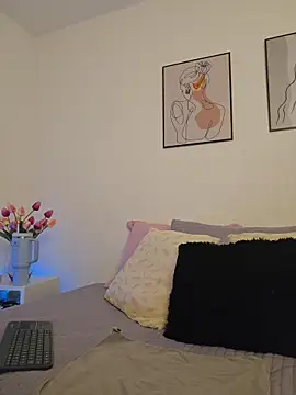 Victoria Evanss online show from 04/20/26, 10:11