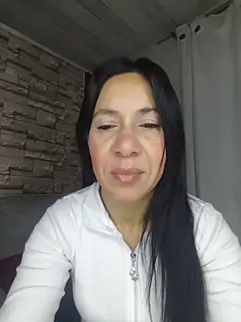 Camillemonroe  online show from 06/19/26, 07:47