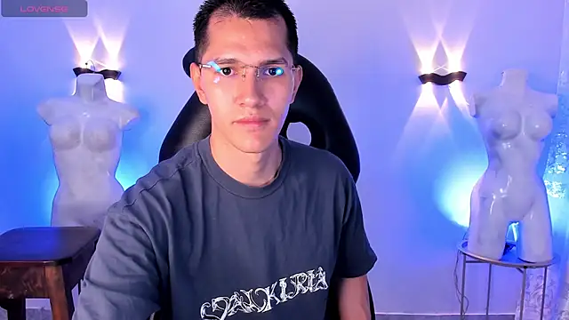 MilanDavid1 online show from 03/16/26, 05:26