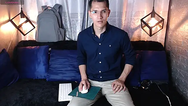 MilanDavid1 online show from 03/14/26, 05:08