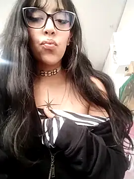 Natalia 27 online show from 03/09/26, 09:51