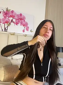 AmberVegaa online show from 03/24/26, 12:49