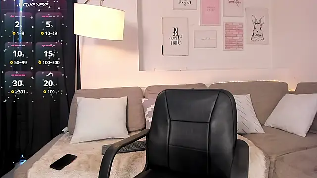 Zoey monroe online show from 04/28/26, 01:37