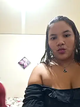 monicarokaforte online show from 05/23/26, 01:04