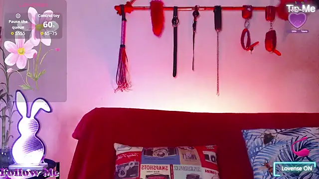 RedWidowCol online show from 07/10/26, 09:59