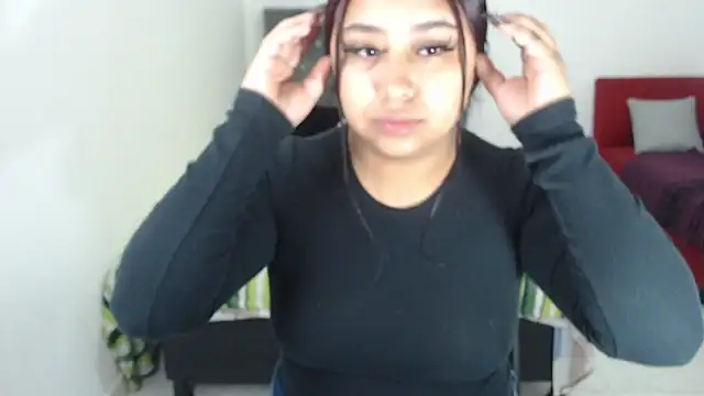 candymorena69 online show from 05/21/26, 12:46