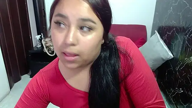 candymorena69 online show from 06/25/26, 12:32