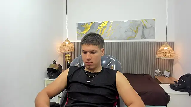 Snapshot of AlessandroFranco chatting on 05/12/26, 01:28 AlessandroFranco online show from 05/12/26, 01:28