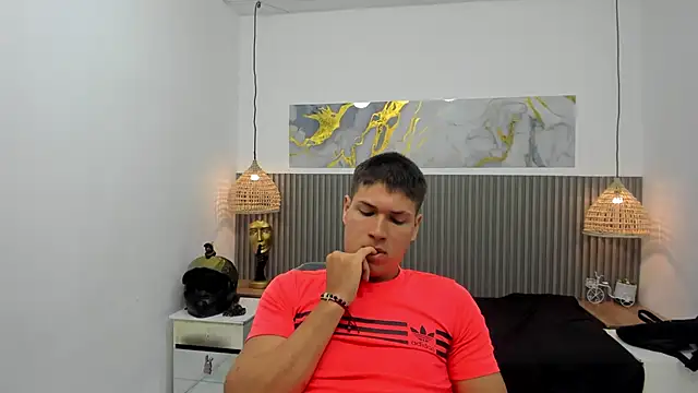 Snapshot of AlessandroFranco chatting on 05/11/26, 01:12 AlessandroFranco online show from 05/11/26, 01:12
