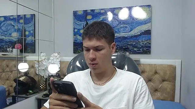 Snapshot of AlessandroFranco chatting on 06/02/26, 01:22 AlessandroFranco online show from 06/02/26, 01:22