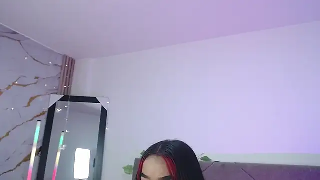 Disyamil Pineda online show from 05/20/26, 03:03