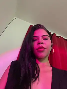 MiaReidd online show from 03/18/26, 09:56