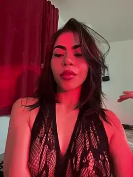 MiaReidd online show from 05/06/26, 04:05
