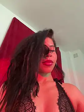 MiaReidd online show from 04/11/26, 10:08