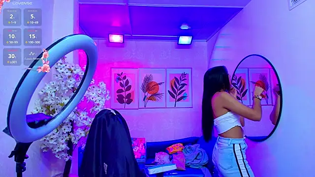 Gabriela meow online show from 04/23/26, 12:22