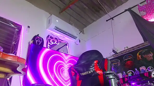 candy aass online show from 07/03/26, 09:43