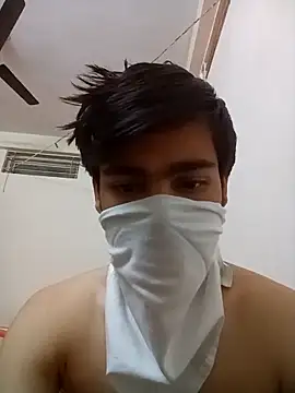 Your Boy 2003 online show from 03/10/26, 04:27