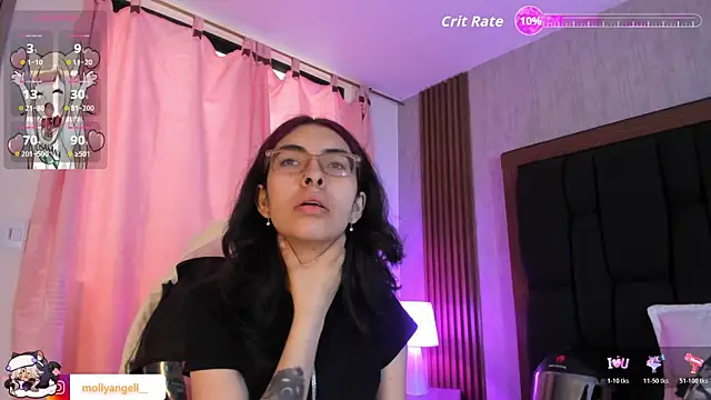 Snapshot of Molly_A chatting on 05/24/26, 02:50 Molly A online show from 05/24/26, 02:50