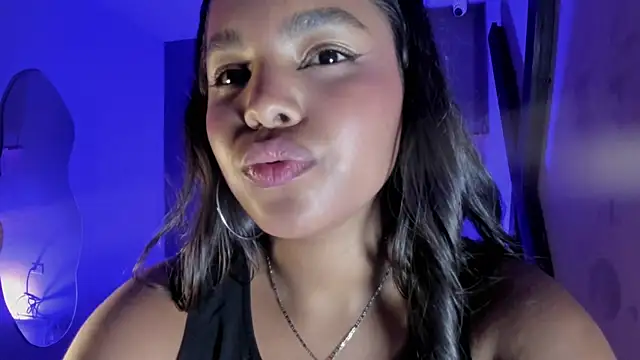 ZoeyMonroe  online show from 05/29/26, 03:01