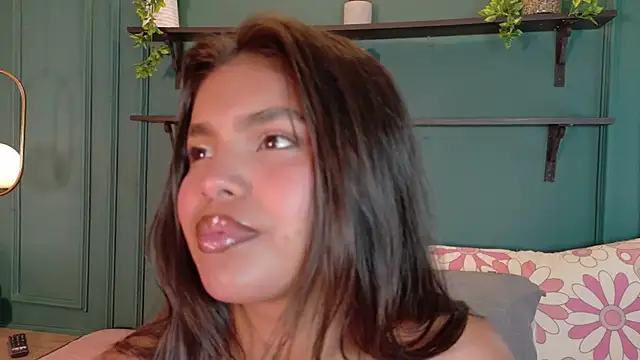 ZoeyMonroe  online show from 04/16/26, 03:07