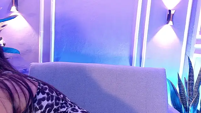 ZoeyMonroe  online show from 04/29/26, 10:05