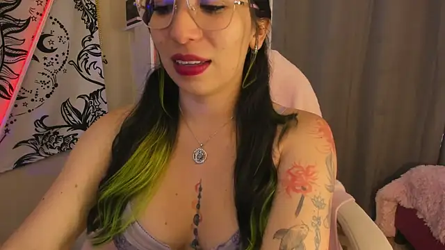 Laughing Natty online show from 05/11/26, 02:18