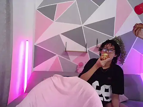 Snapshot of DanteAndXixi chatting on 03/26/26, 04:22 DanteAndXixi online show from 03/26/26, 04:22