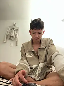 Daniel Roy online show from 03/11/26, 07:08