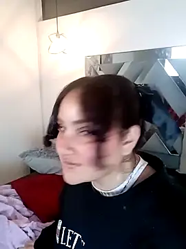 Liily Foxxy online show from 03/18/26, 11:02