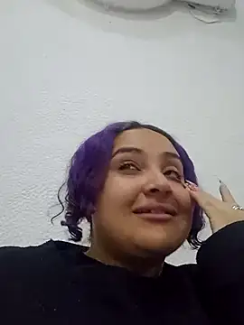 Snapshot of Liily_Foxxy chatting on 05/31/26, 10:32 Liily Foxxy online show from 05/31/26, 10:32
