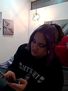 Liily Foxxy online show from 04/22/26, 10:55