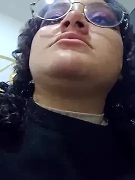Liily Foxxy online show from 04/25/26, 10:40