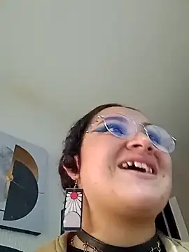 Liily Foxxy online show from 04/10/26, 10:44