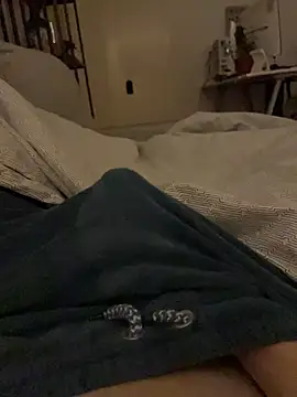 Snapshot of curvedlongdick chatting on 03/27/26, 05:58 curvedlongdick online show from 03/27/26, 05:58